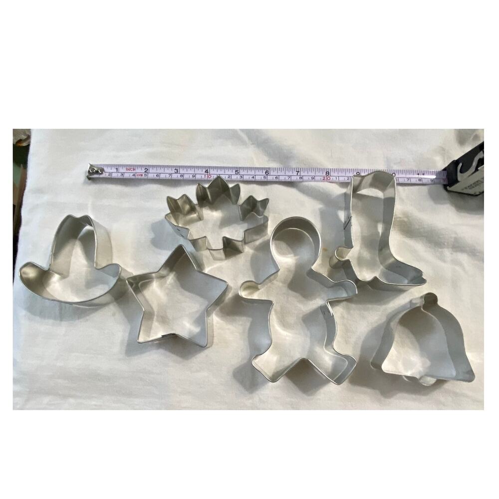 Set 6 Cookie Cutters Metal Aluminum Holiday Seasonal Cowboy Maple Leaf Canada